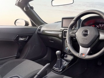 Daihatsu Copen GR &ndash; Mini cabrio na sportowo